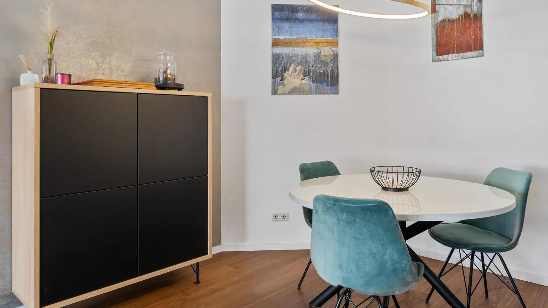 Modern Lux Apartment With Balcony In Luxembourg Luxembourg