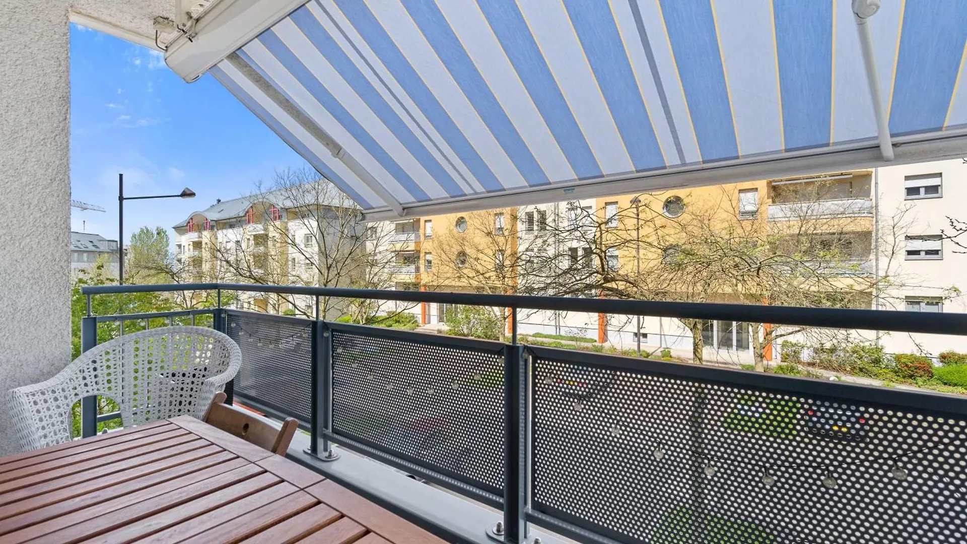 Modern Lux Apartment With Balcony In Luxembourg Luxembourg