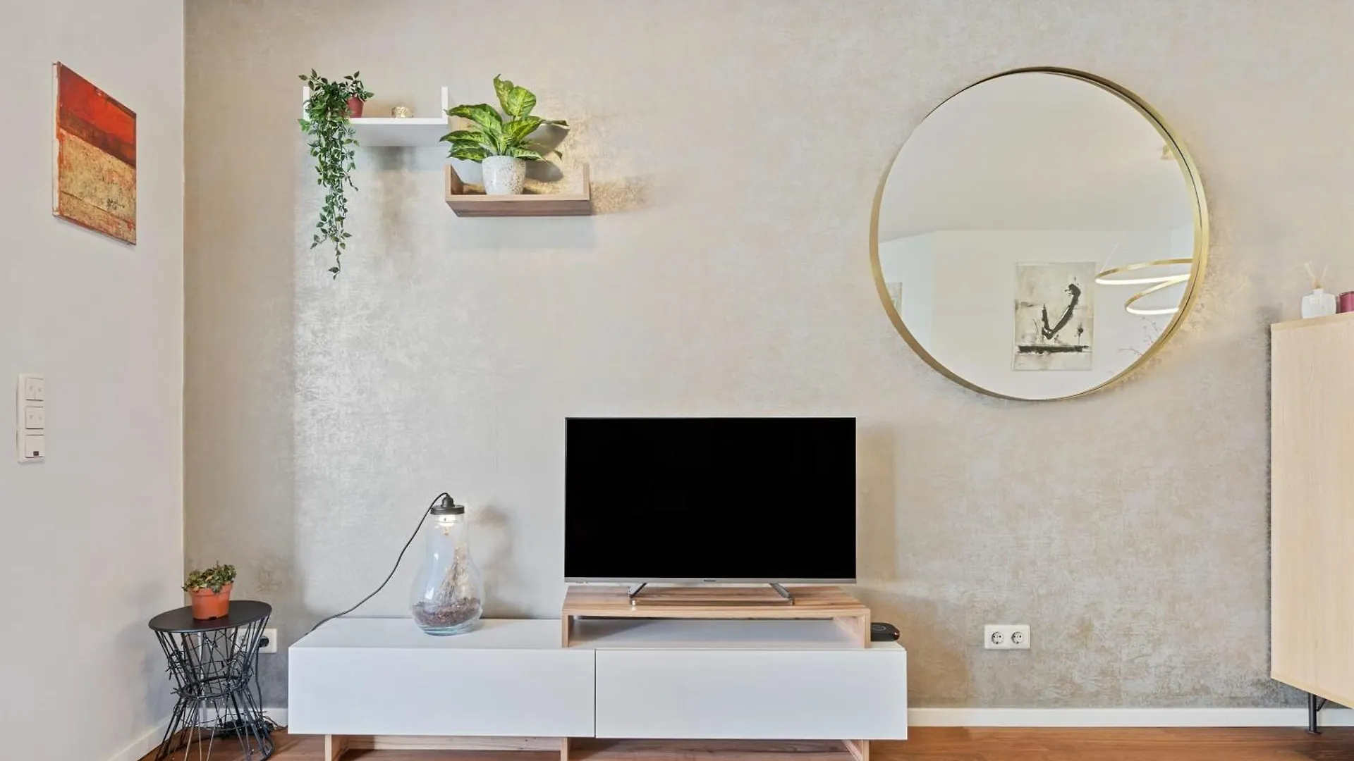 Modern Lux Apartment With Balcony In Luxembourg Luxembourg